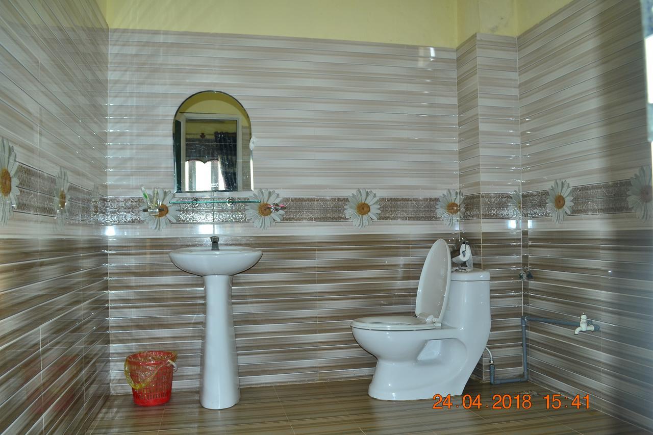 Hoan Chau Homestay Bo Trach Eksteriør bilde